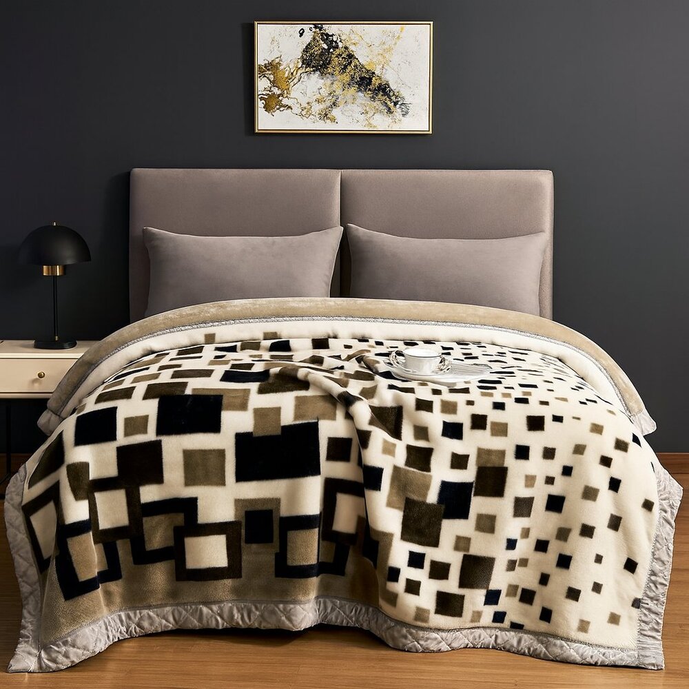 Heavyweight Fleece Blanket King Size Embossed Geometric Design, Warm for Winter